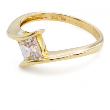 9ct gold Cubic Zirconia solitaire Ring size P